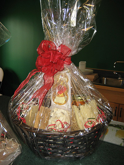 Gift-Basket-2013-med